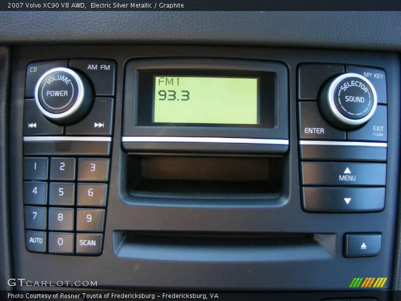 Electric Silver Metallic / Graphite 2007 Volvo XC90 V8 AWD