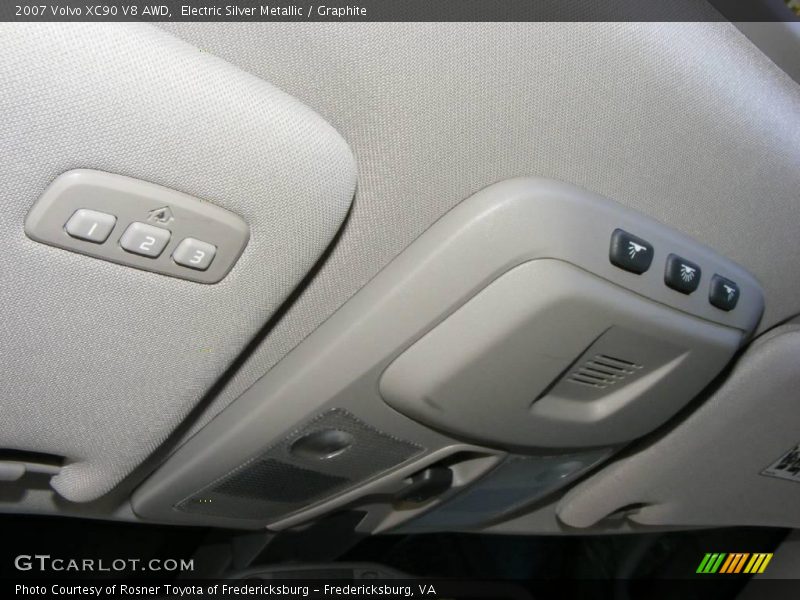 Electric Silver Metallic / Graphite 2007 Volvo XC90 V8 AWD
