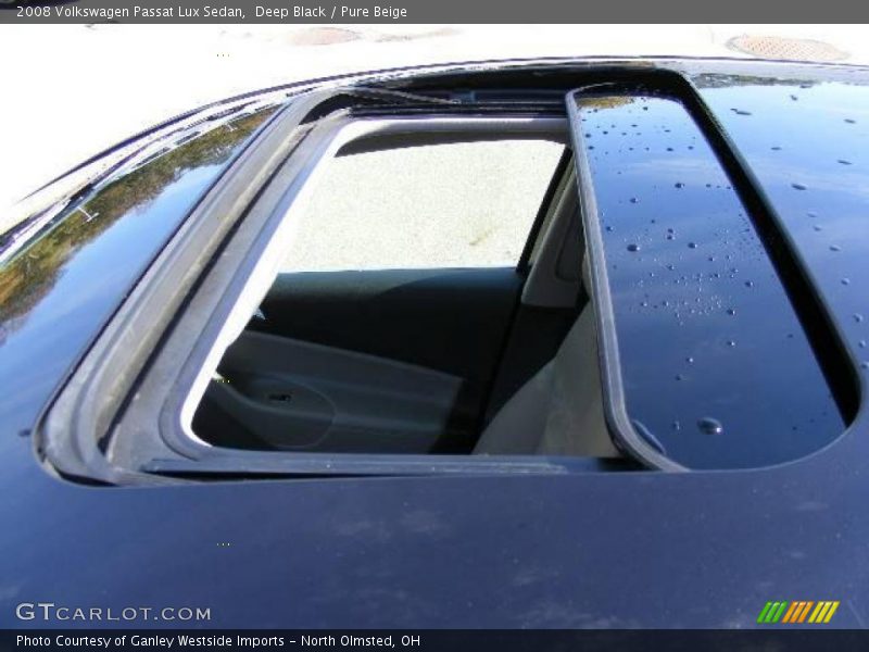 Deep Black / Pure Beige 2008 Volkswagen Passat Lux Sedan