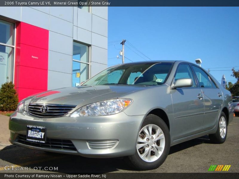 Mineral Green Opal / Stone Gray 2006 Toyota Camry LE V6