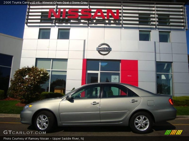 Mineral Green Opal / Stone Gray 2006 Toyota Camry LE V6