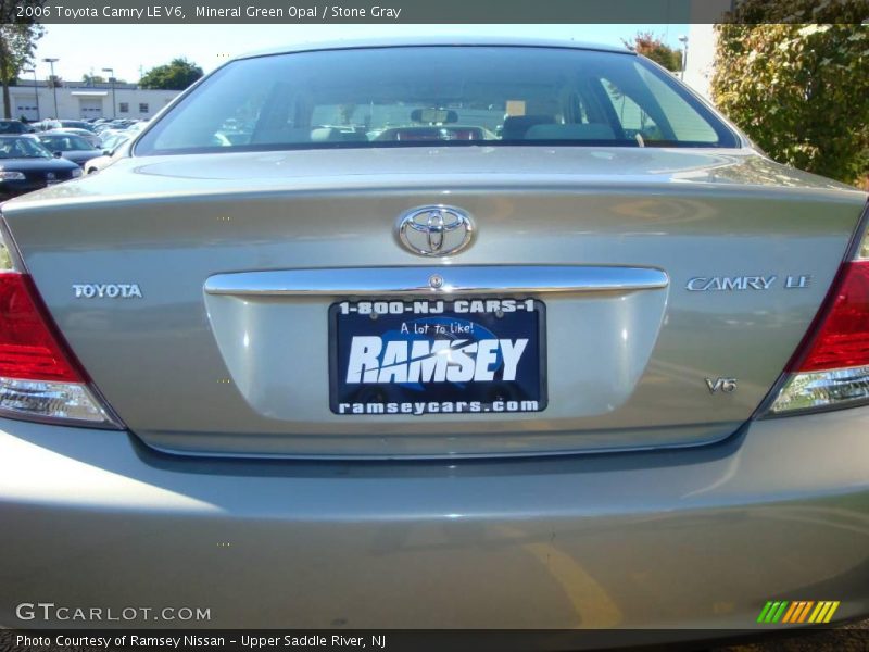 Mineral Green Opal / Stone Gray 2006 Toyota Camry LE V6