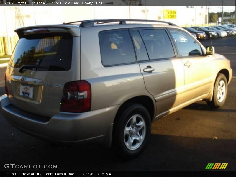 Sonora Gold Pearl / Ivory Beige 2007 Toyota Highlander