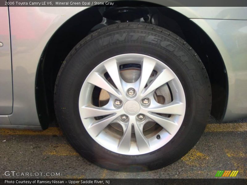 Mineral Green Opal / Stone Gray 2006 Toyota Camry LE V6