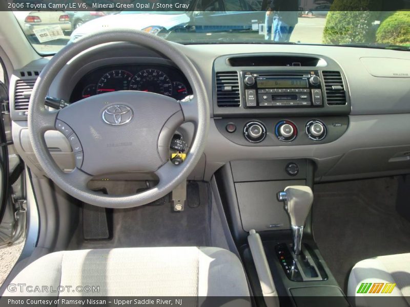 Mineral Green Opal / Stone Gray 2006 Toyota Camry LE V6
