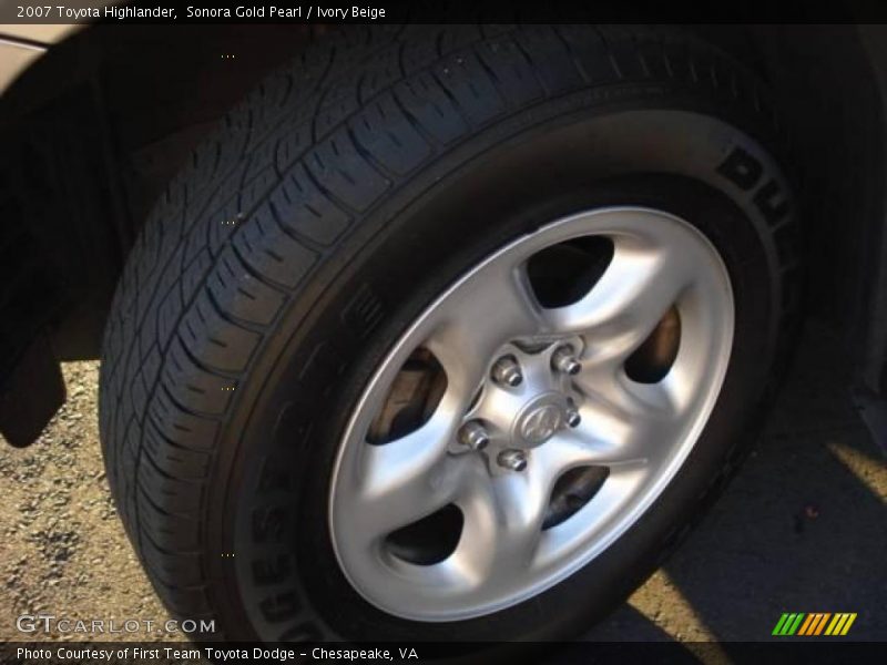 Sonora Gold Pearl / Ivory Beige 2007 Toyota Highlander
