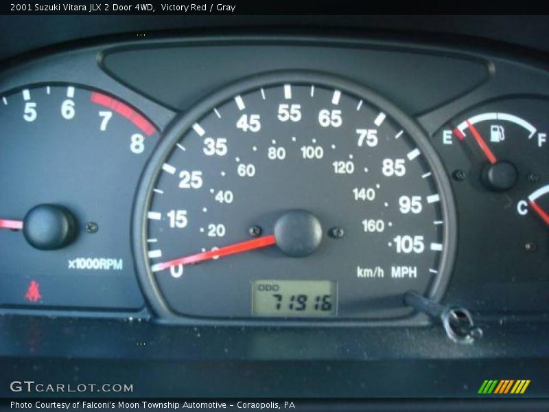 Victory Red / Gray 2001 Suzuki Vitara JLX 2 Door 4WD
