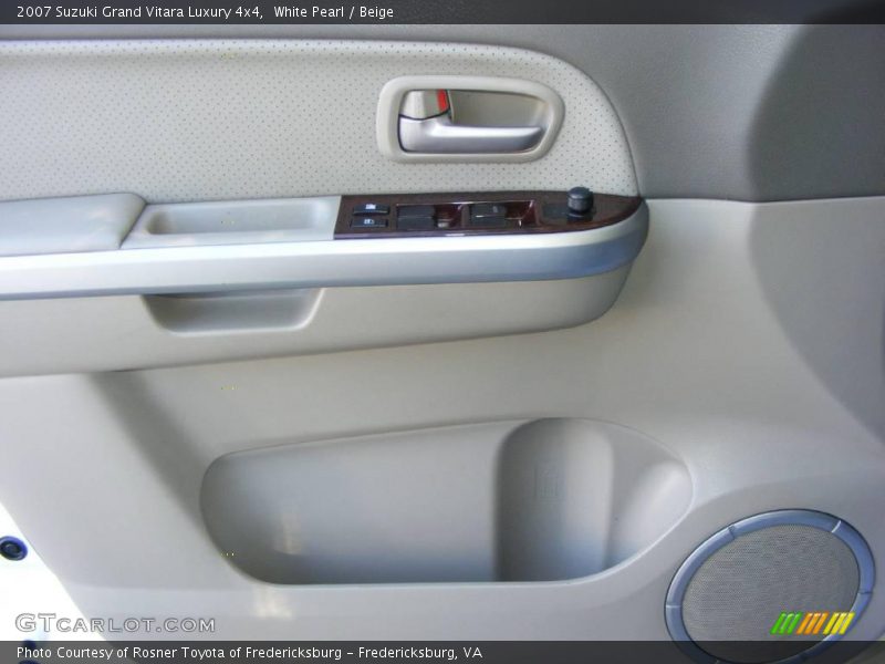 White Pearl / Beige 2007 Suzuki Grand Vitara Luxury 4x4