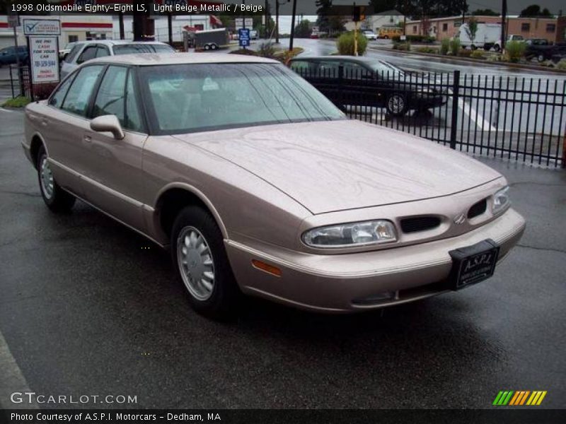 Light Beige Metallic / Beige 1998 Oldsmobile Eighty-Eight LS