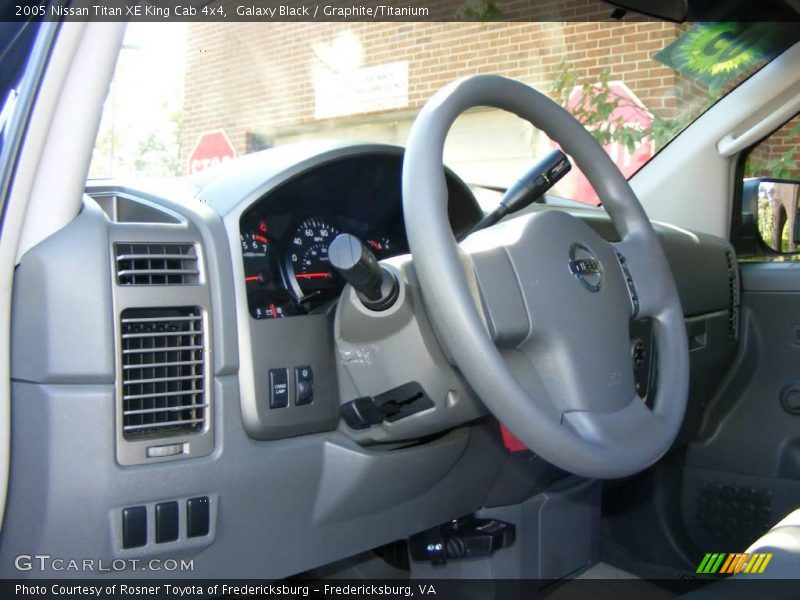 Galaxy Black / Graphite/Titanium 2005 Nissan Titan XE King Cab 4x4
