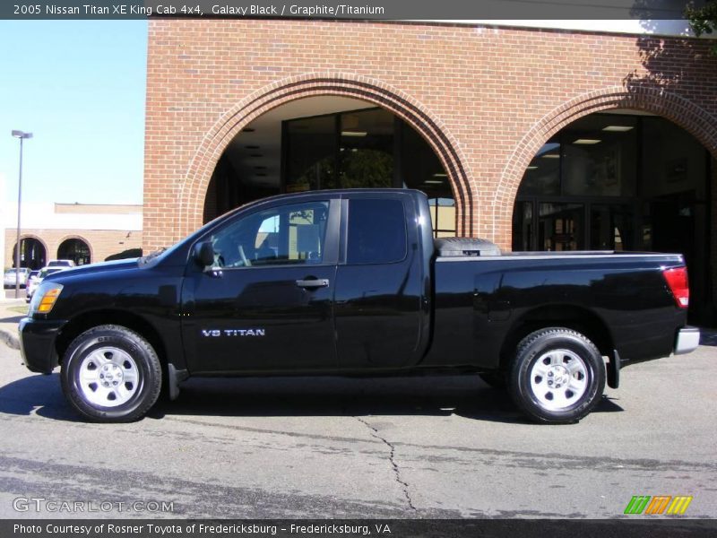 Galaxy Black / Graphite/Titanium 2005 Nissan Titan XE King Cab 4x4