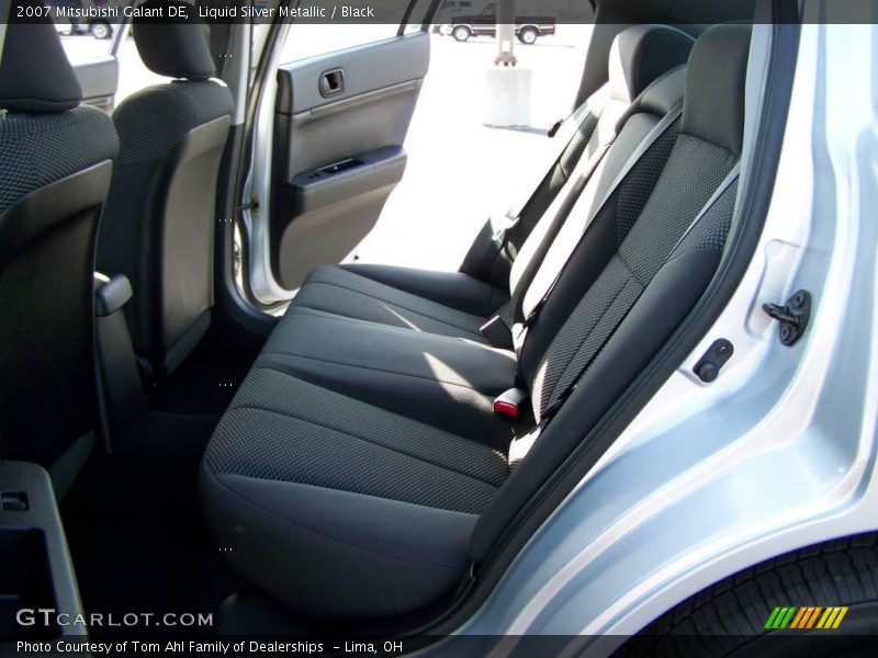 Liquid Silver Metallic / Black 2007 Mitsubishi Galant DE