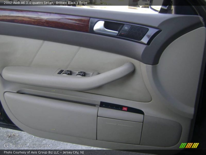 Brilliant Black / Beige 2002 Audi A6 3.0 quattro Sedan