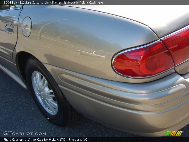 Light Bronzemist Metallic / Light Cashmere 2004 Buick LeSabre Custom