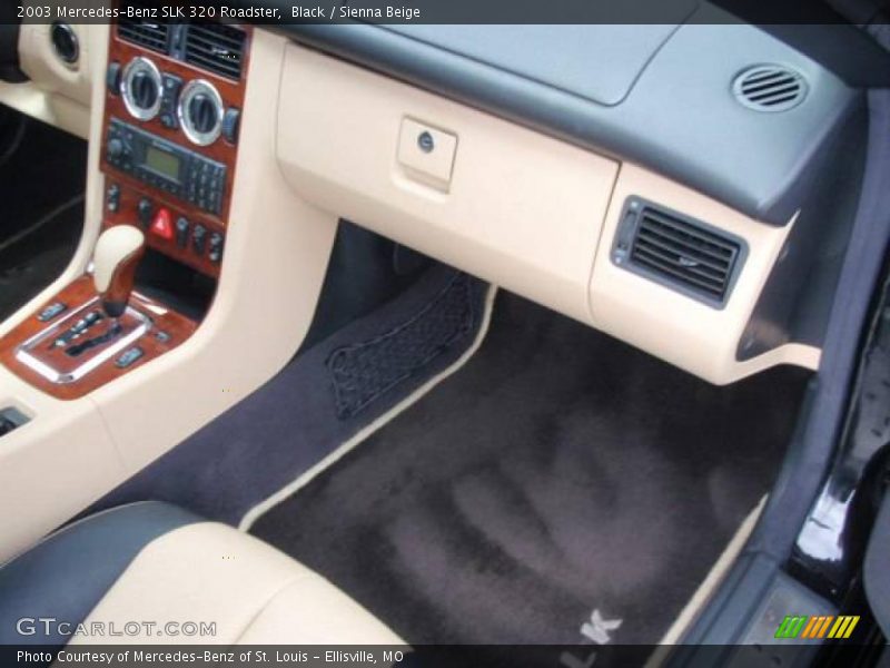 Black / Sienna Beige 2003 Mercedes-Benz SLK 320 Roadster