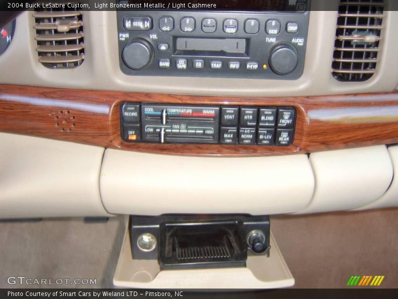 Light Bronzemist Metallic / Light Cashmere 2004 Buick LeSabre Custom
