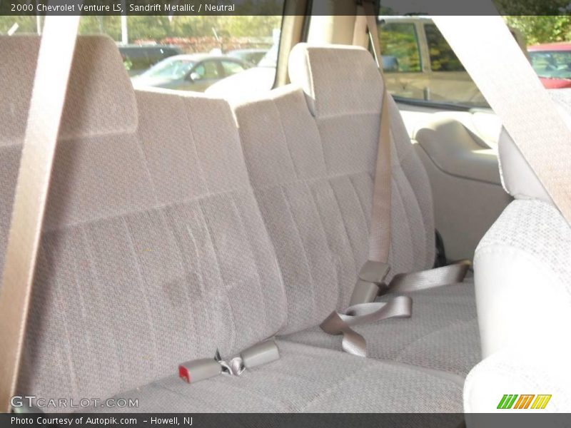 Sandrift Metallic / Neutral 2000 Chevrolet Venture LS