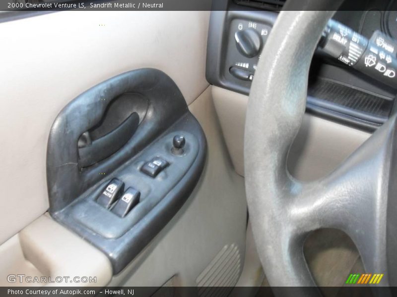 Sandrift Metallic / Neutral 2000 Chevrolet Venture LS