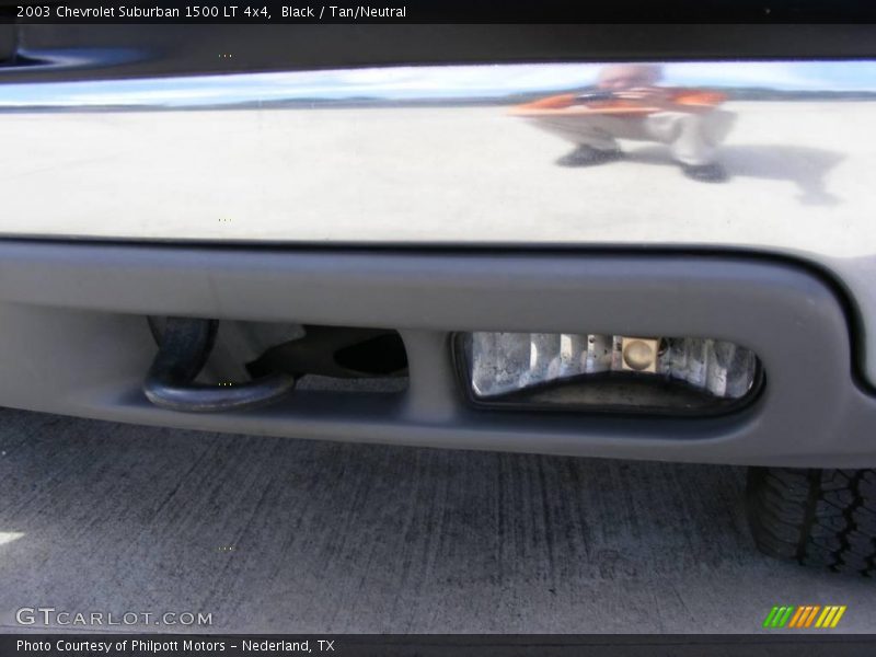 Black / Tan/Neutral 2003 Chevrolet Suburban 1500 LT 4x4