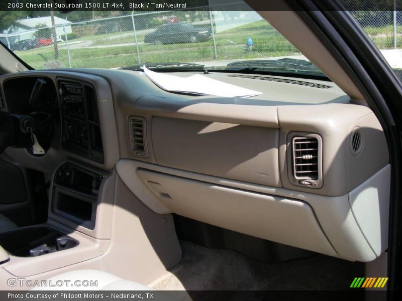 Black / Tan/Neutral 2003 Chevrolet Suburban 1500 LT 4x4