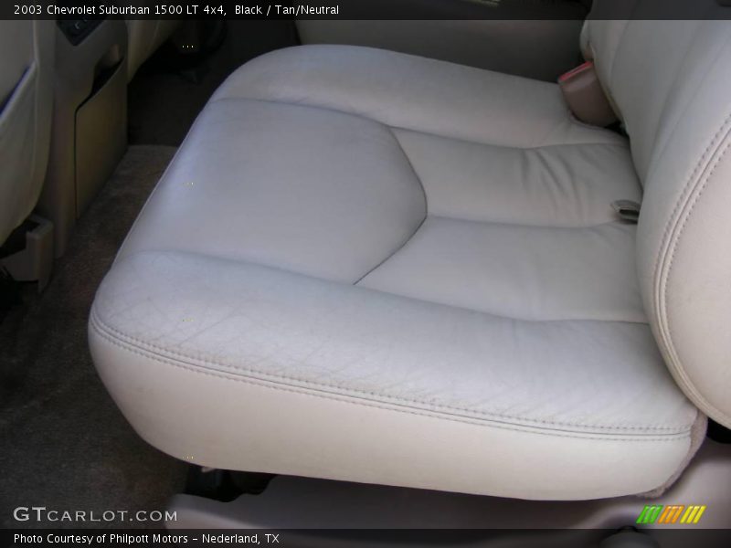 Black / Tan/Neutral 2003 Chevrolet Suburban 1500 LT 4x4