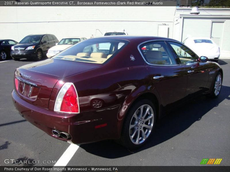 Bordeaux Pontevecchio (Dark Red Metallic) / Avorio 2007 Maserati Quattroporte Executive GT