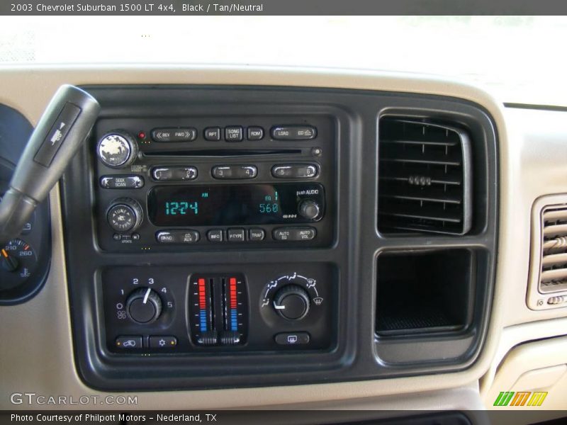 Black / Tan/Neutral 2003 Chevrolet Suburban 1500 LT 4x4