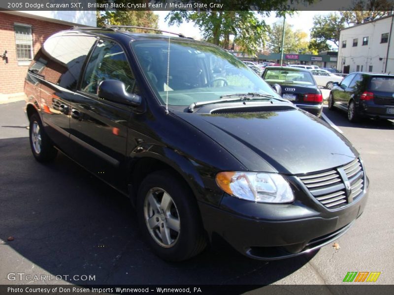 Brilliant Black Crystal Pearl / Medium Slate Gray 2005 Dodge Caravan SXT