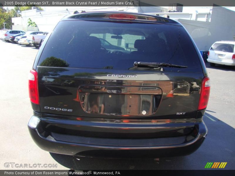 Brilliant Black Crystal Pearl / Medium Slate Gray 2005 Dodge Caravan SXT