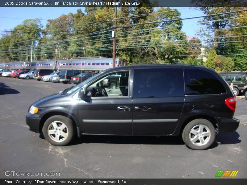 Brilliant Black Crystal Pearl / Medium Slate Gray 2005 Dodge Caravan SXT