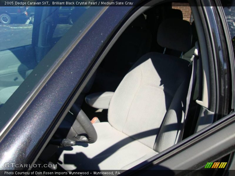 Brilliant Black Crystal Pearl / Medium Slate Gray 2005 Dodge Caravan SXT