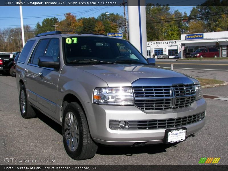 Silver Birch Metallic / Charcoal 2007 Lincoln Navigator Ultimate 4x4