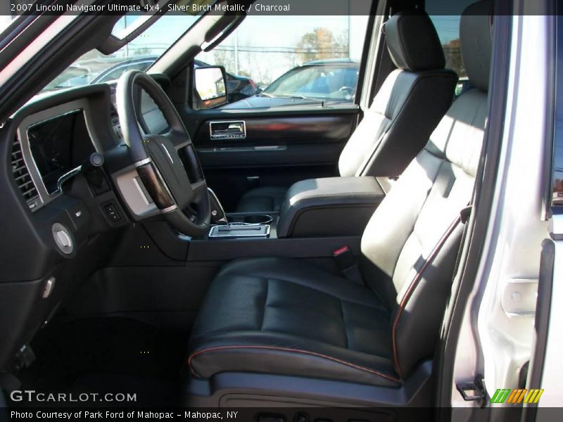 Silver Birch Metallic / Charcoal 2007 Lincoln Navigator Ultimate 4x4