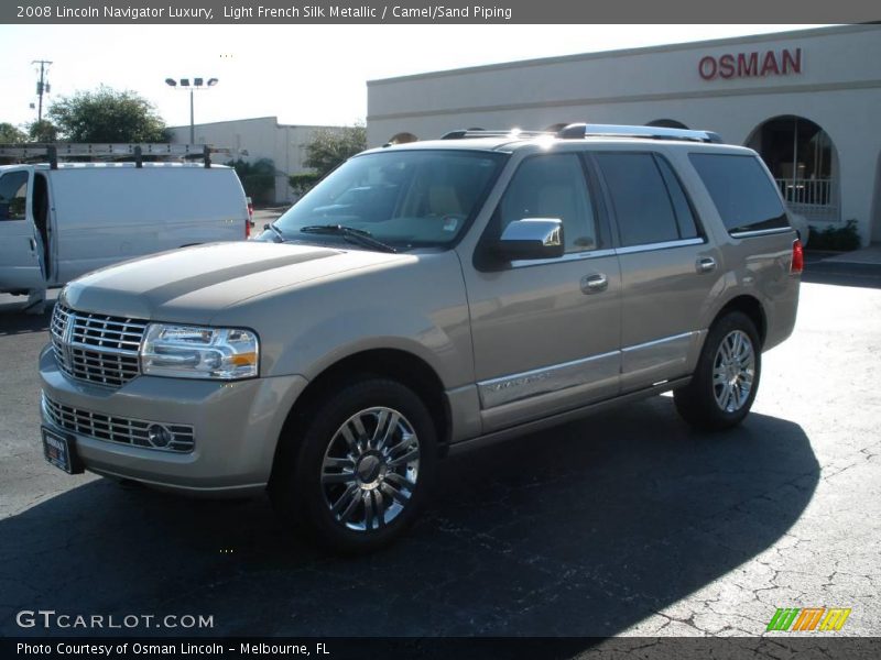 Light French Silk Metallic / Camel/Sand Piping 2008 Lincoln Navigator Luxury