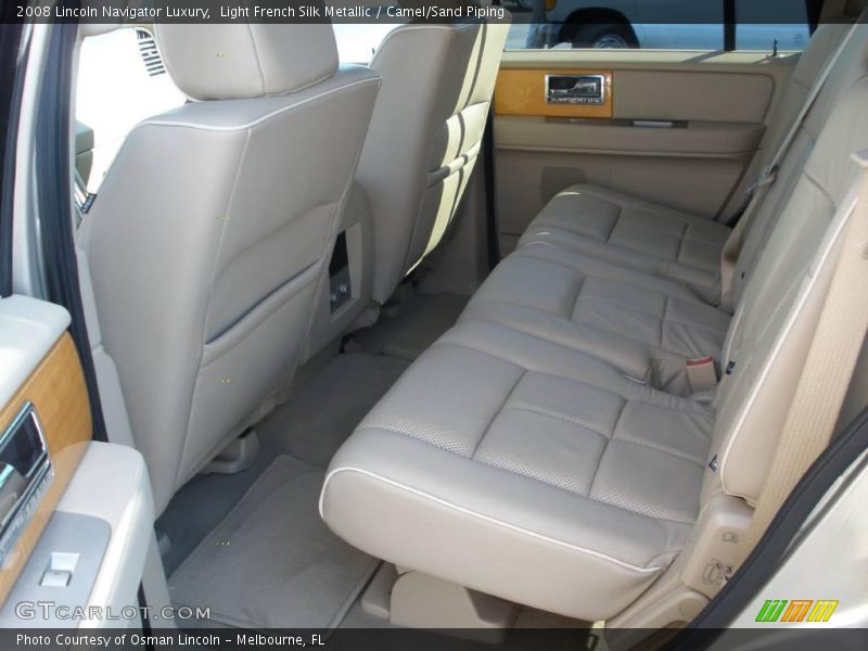 Light French Silk Metallic / Camel/Sand Piping 2008 Lincoln Navigator Luxury