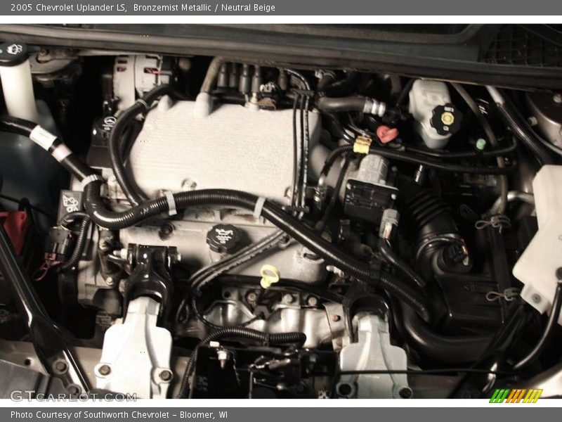 Bronzemist Metallic / Neutral Beige 2005 Chevrolet Uplander LS