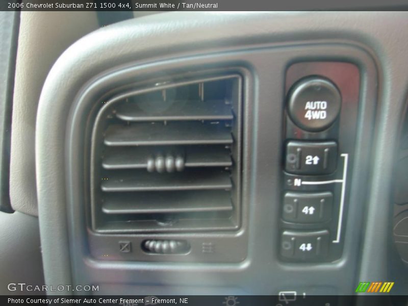 Summit White / Tan/Neutral 2006 Chevrolet Suburban Z71 1500 4x4