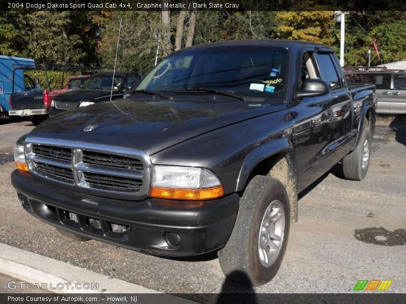 Graphite Metallic / Dark Slate Gray 2004 Dodge Dakota Sport Quad Cab 4x4