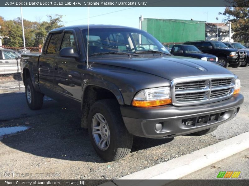 Graphite Metallic / Dark Slate Gray 2004 Dodge Dakota Sport Quad Cab 4x4