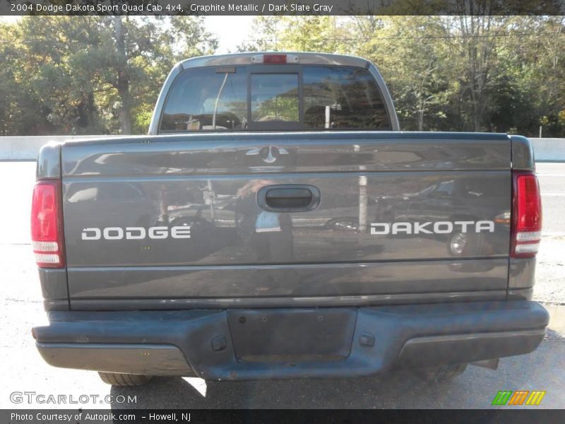 Graphite Metallic / Dark Slate Gray 2004 Dodge Dakota Sport Quad Cab 4x4
