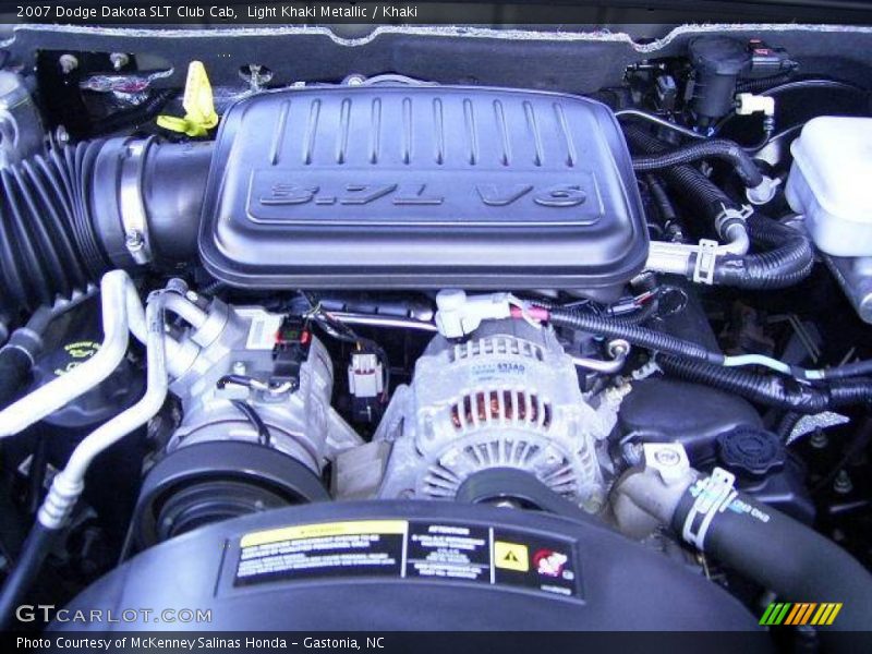 Light Khaki Metallic / Khaki 2007 Dodge Dakota SLT Club Cab