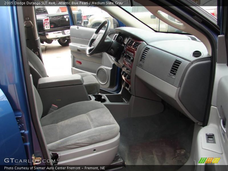 Atlantic Blue Pearl / Medium Slate Gray 2005 Dodge Durango SLT 4x4