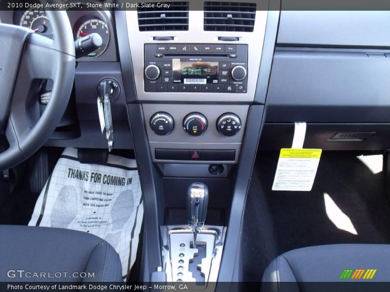 Stone White / Dark Slate Gray 2010 Dodge Avenger SXT