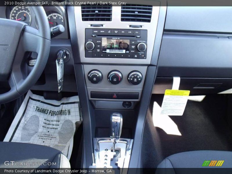 Brilliant Black Crystal Pearl / Dark Slate Gray 2010 Dodge Avenger SXT