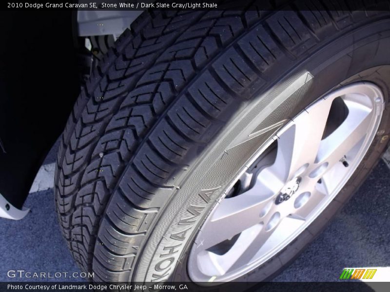 Stone White / Dark Slate Gray/Light Shale 2010 Dodge Grand Caravan SE
