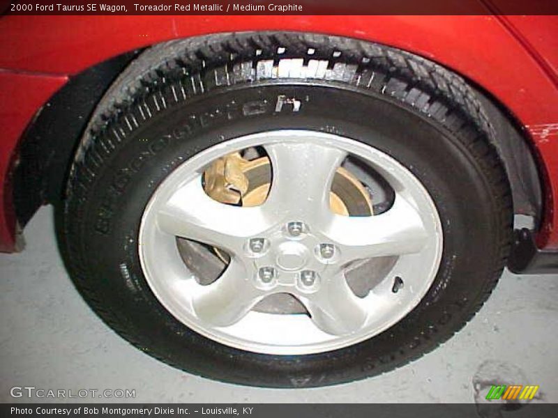 Toreador Red Metallic / Medium Graphite 2000 Ford Taurus SE Wagon
