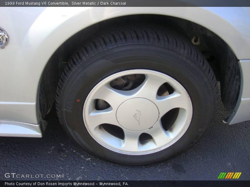 Silver Metallic / Dark Charcoal 1999 Ford Mustang V6 Convertible