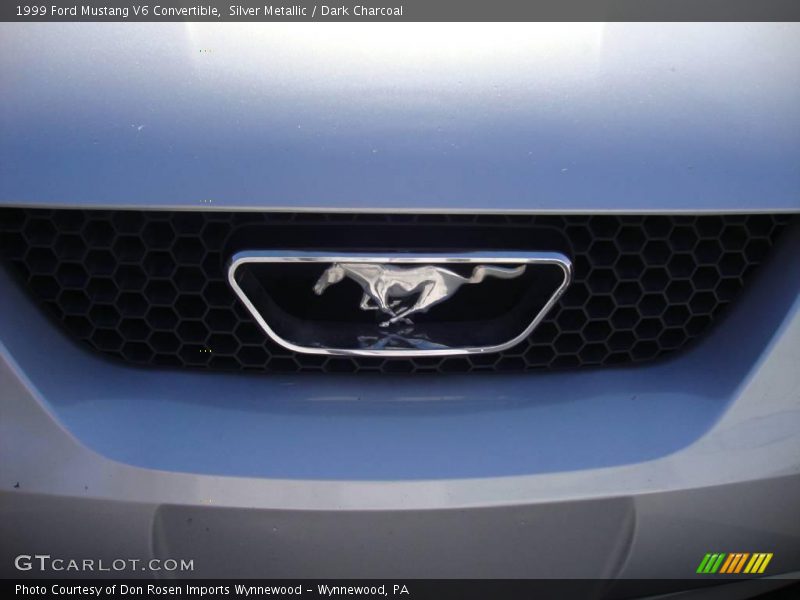 Silver Metallic / Dark Charcoal 1999 Ford Mustang V6 Convertible