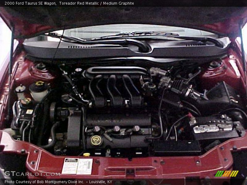Toreador Red Metallic / Medium Graphite 2000 Ford Taurus SE Wagon