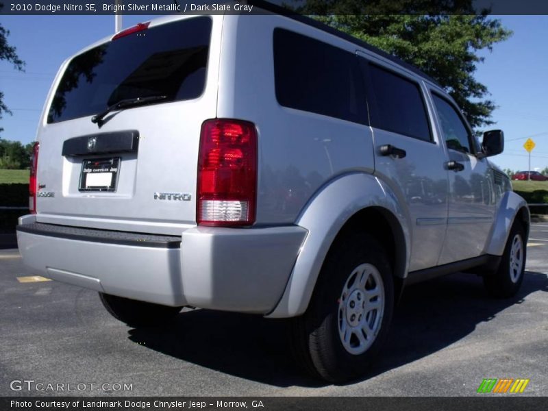 Bright Silver Metallic / Dark Slate Gray 2010 Dodge Nitro SE